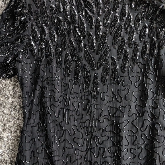 ❌ Vintage sequin silk beaded dress - Picture 2 of 5
